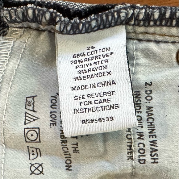 NWOT EVEREVE Ever Straight Jeans - Picture 7 of 12